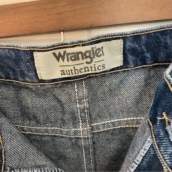 Wrangler Authentics Blue Men Jeans Size 50x30 plus oversized denim - Picture 4 of 8